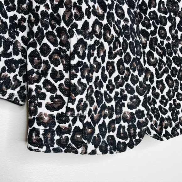FOREVER 21 Leopard Button Women’s Dress Jacket - Picture 2 of 12